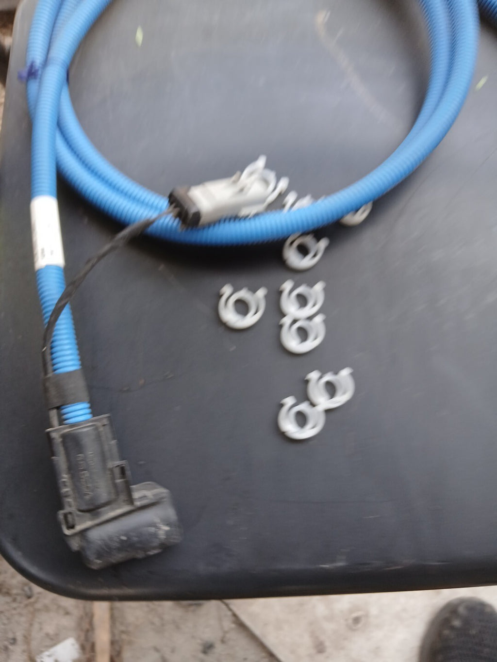 Def Heater Line Lock Tab Assortment - Image 5
