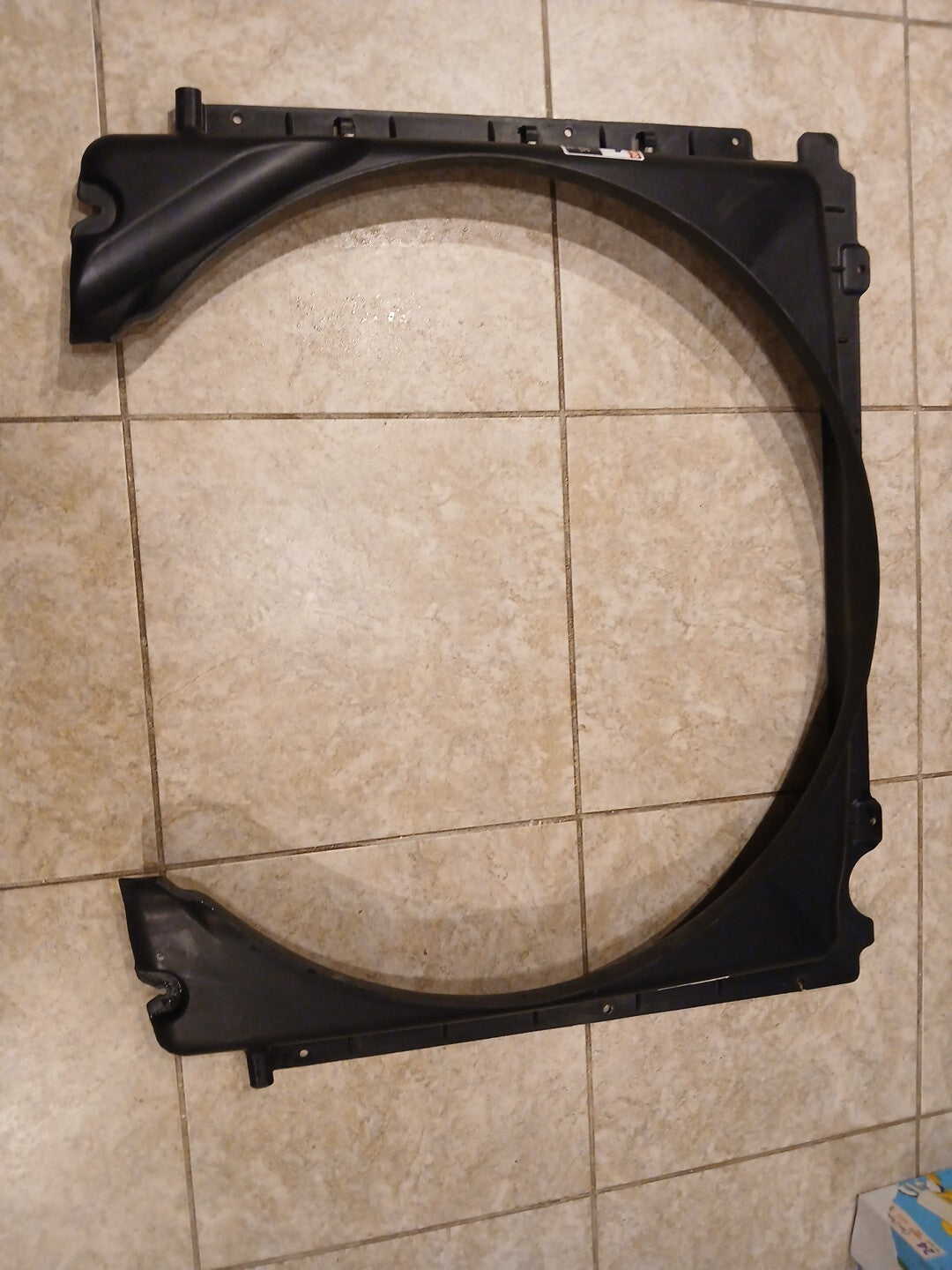 Freightliner Shroud Assembly 05-32791-000