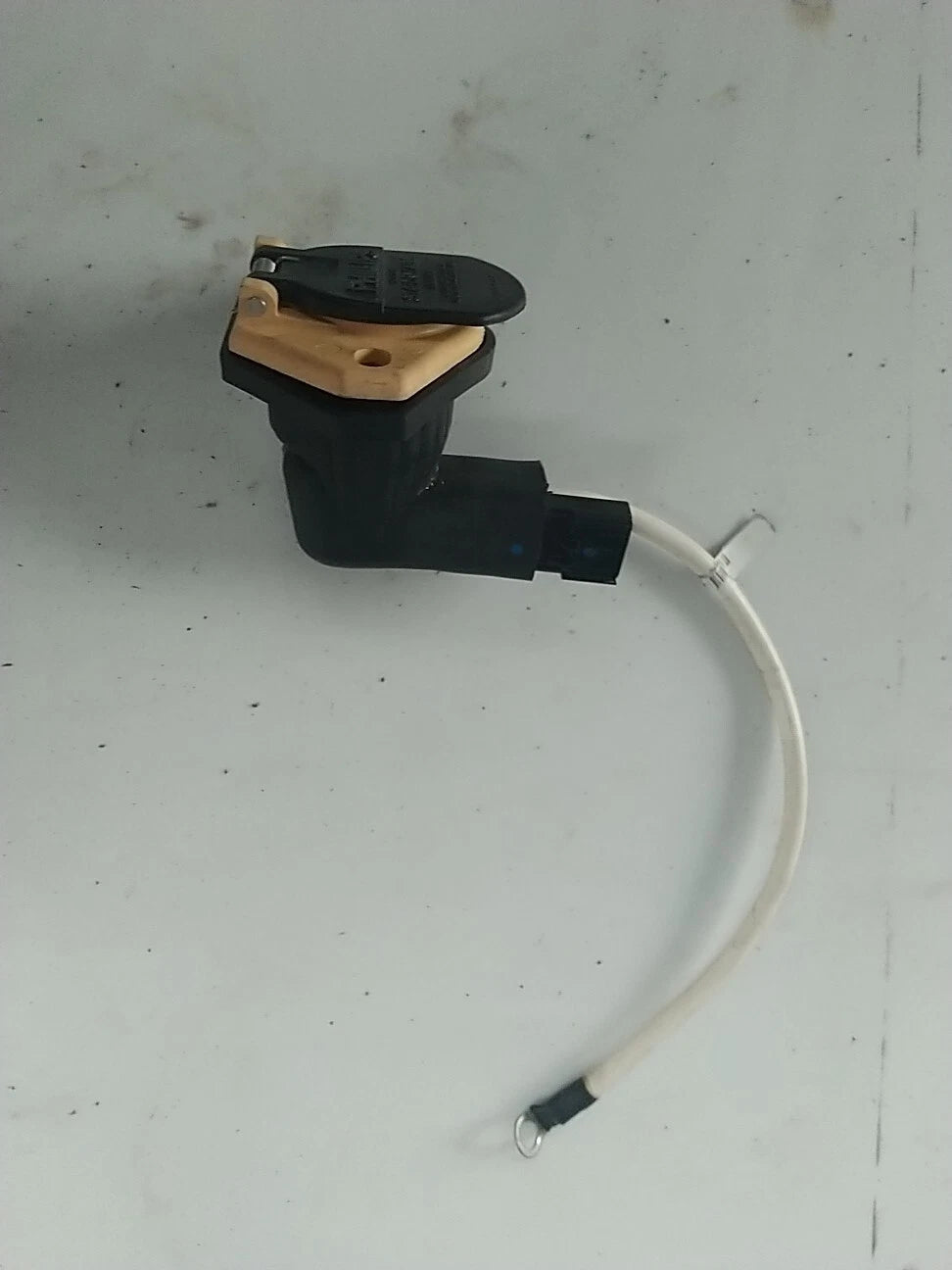 Phillips QCS2+ 90° 6-Pin Trailer Wiring Receptacle