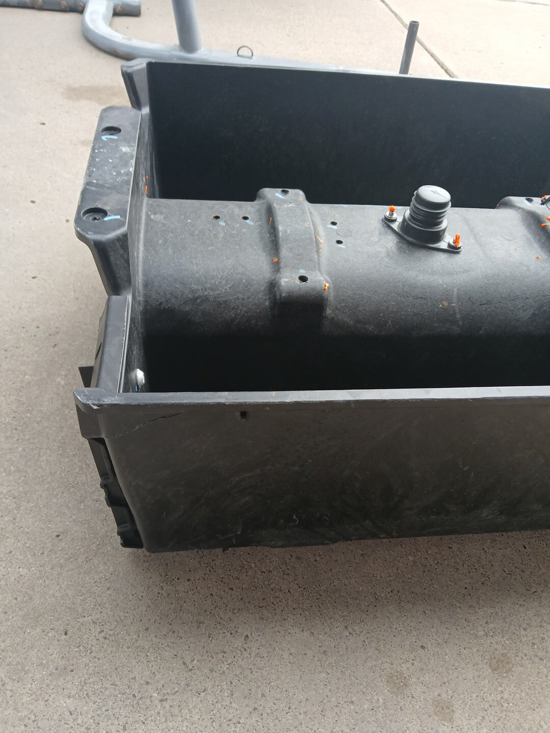 Battery Box With Lid Cover 66-12575-002 - Image 3