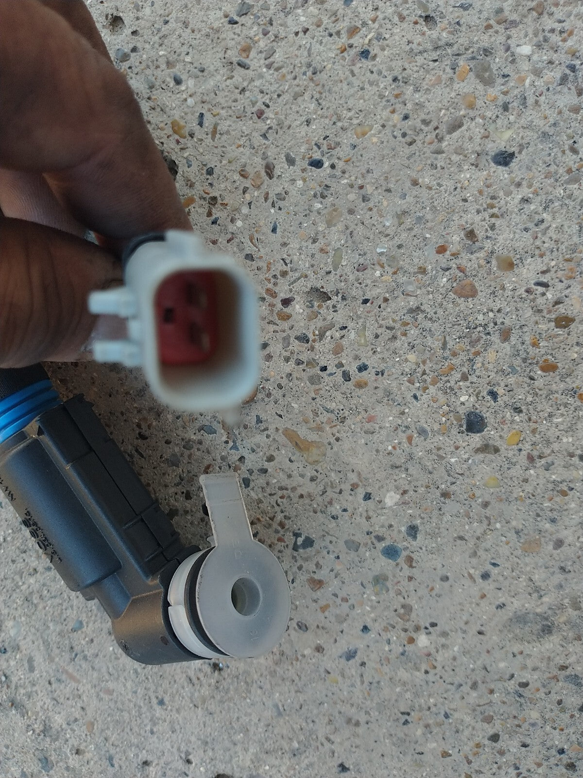 Freightliner DEF Feed Line Epdm 04-32085-000 - Image 2