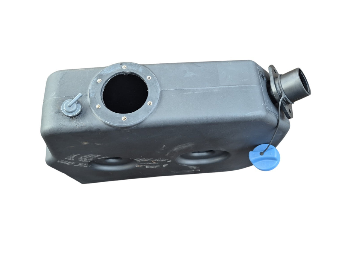 Def Nozzle And Breather For Tank 04-35188-002 - Image 4